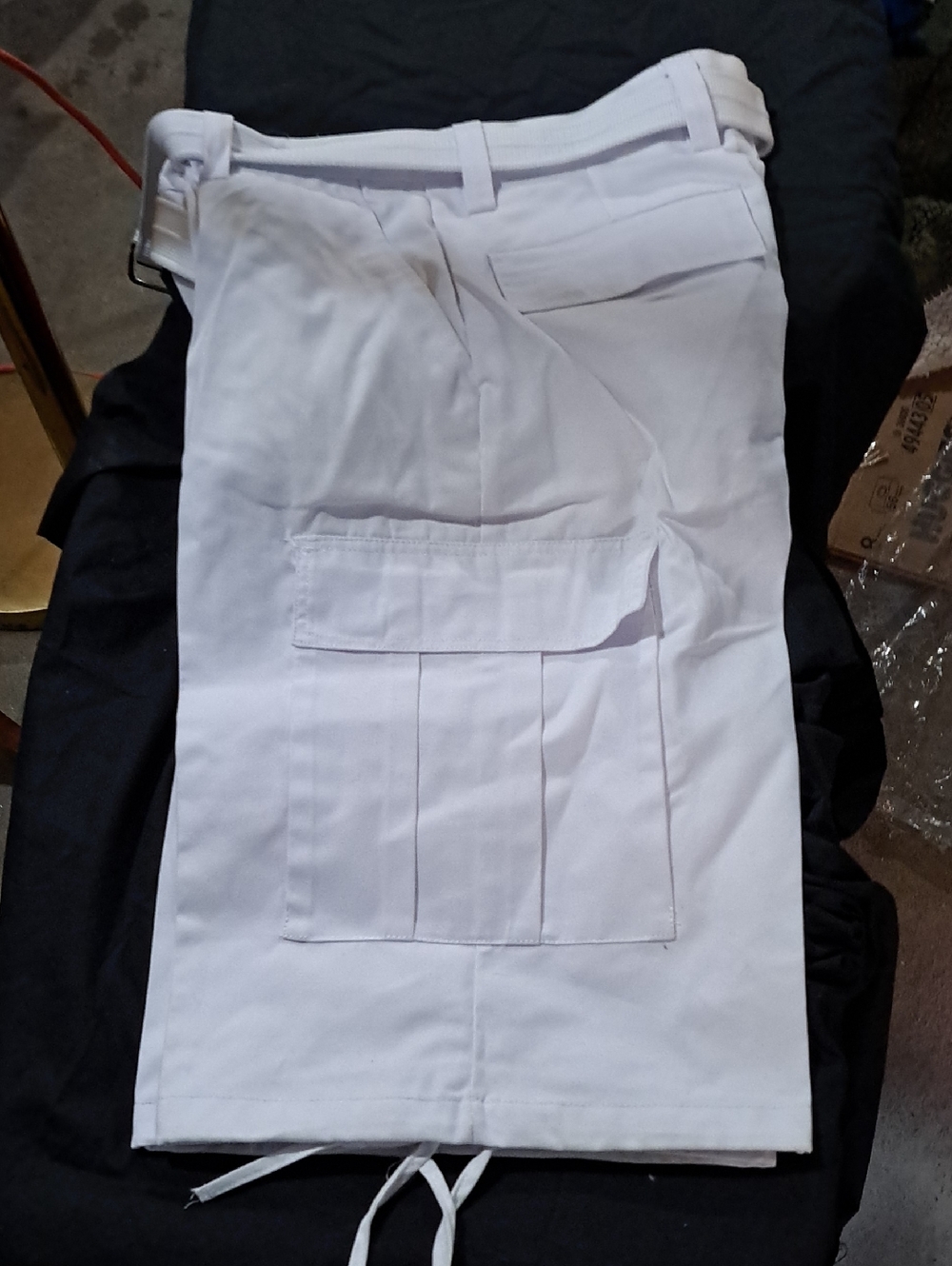 Men's White Cargo Short s Nwt Regalwear